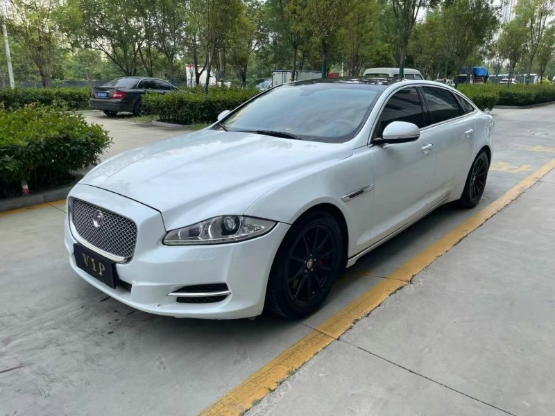 淄博14年捷豹XJL3