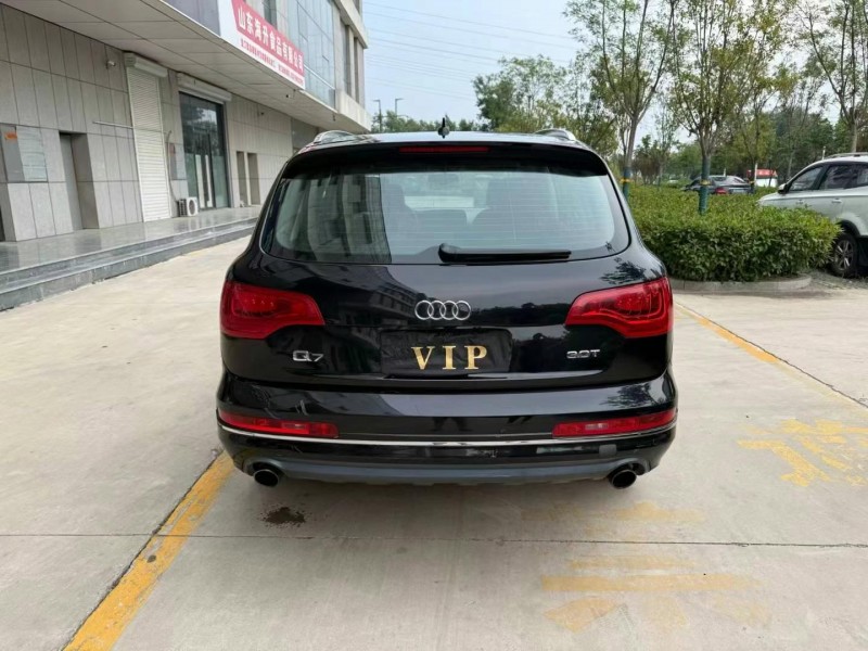 枣庄12年奥迪Q79