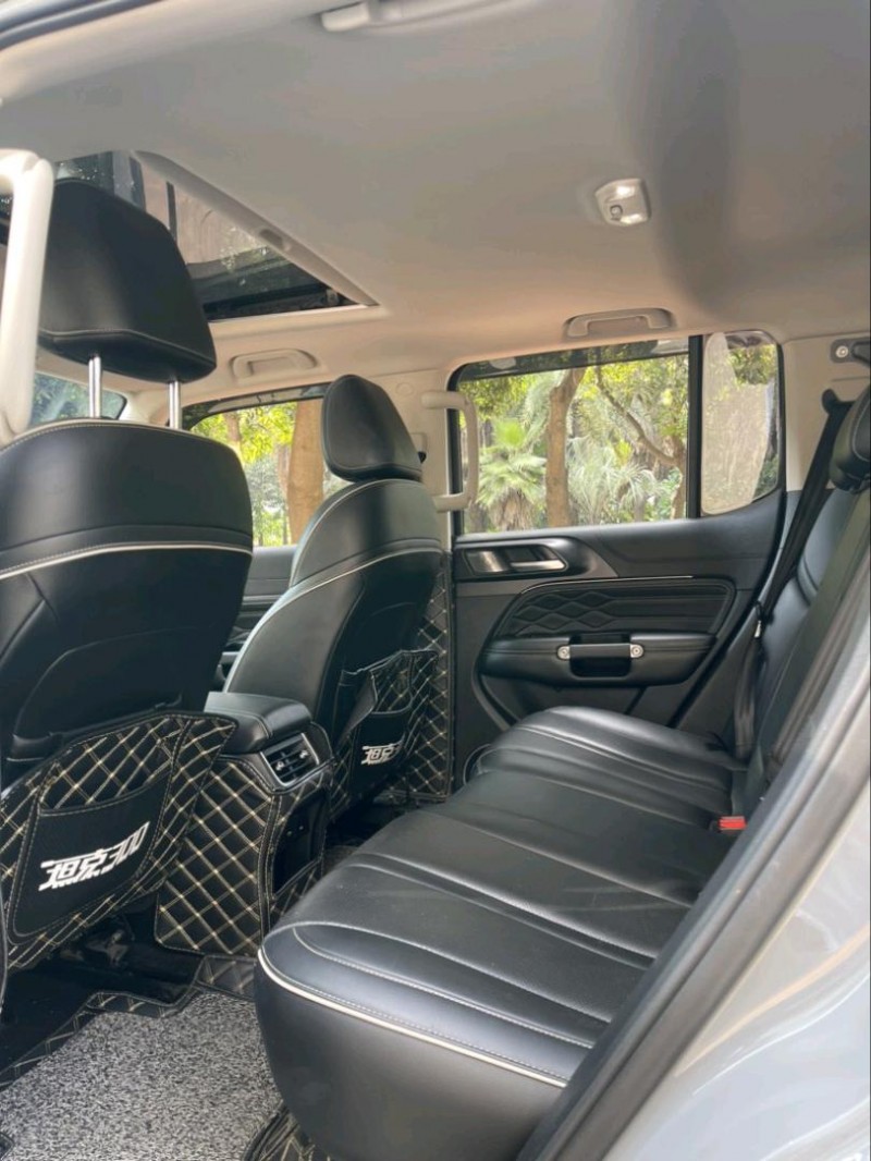 東莞21年長城汽車坦克6