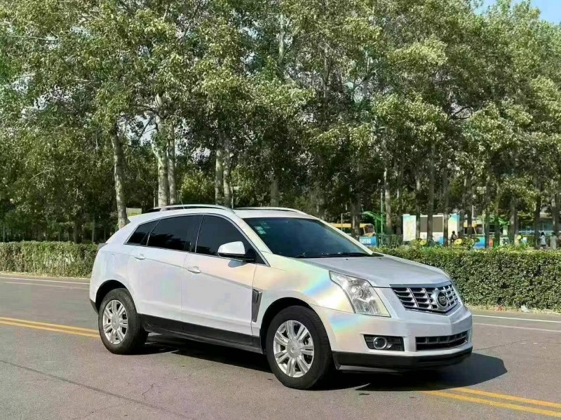 濰坊15年凱迪拉克SRX3