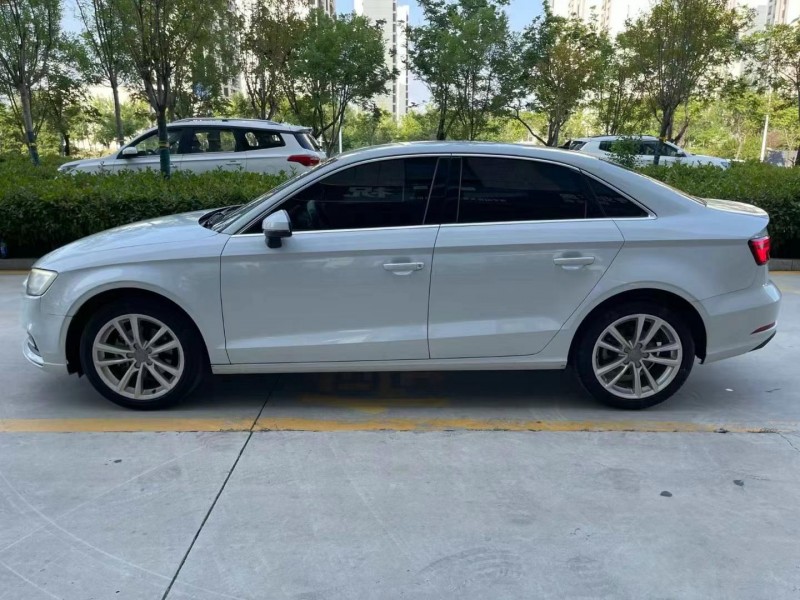 青岛19年奥迪A37