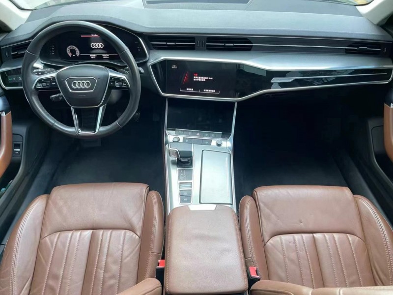 济南21年奥迪A6L4