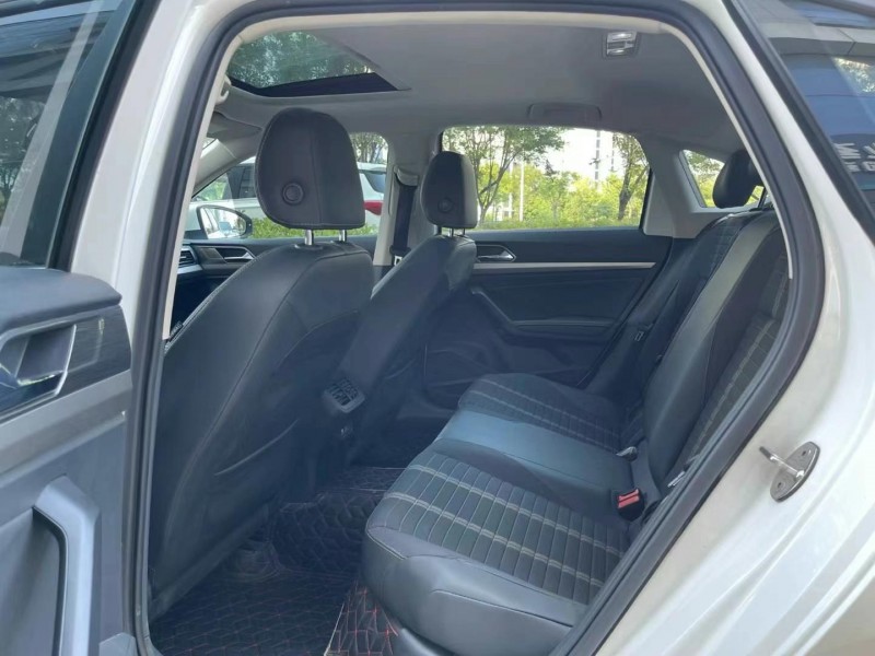 濰坊21年大眾朗逸6