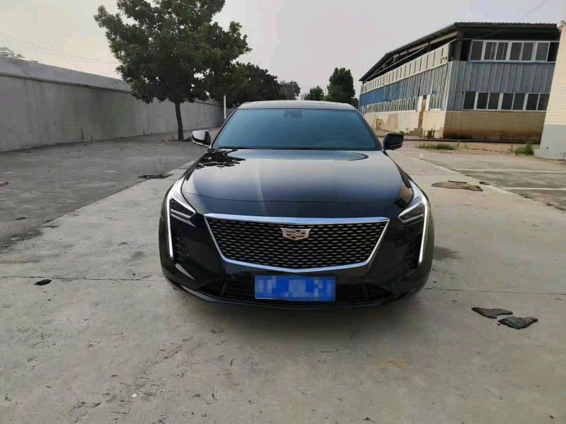 济宁22年凯迪拉克CT61