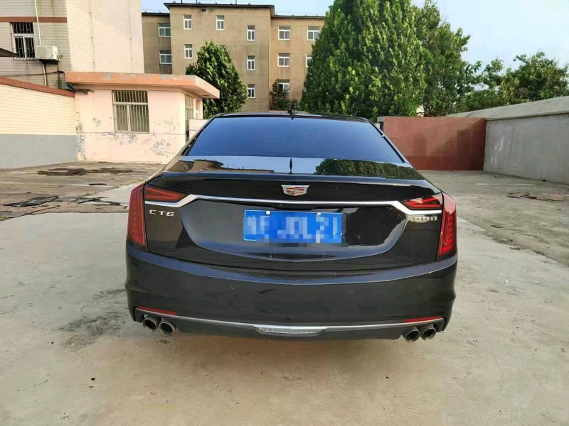 济宁22年凯迪拉克CT69