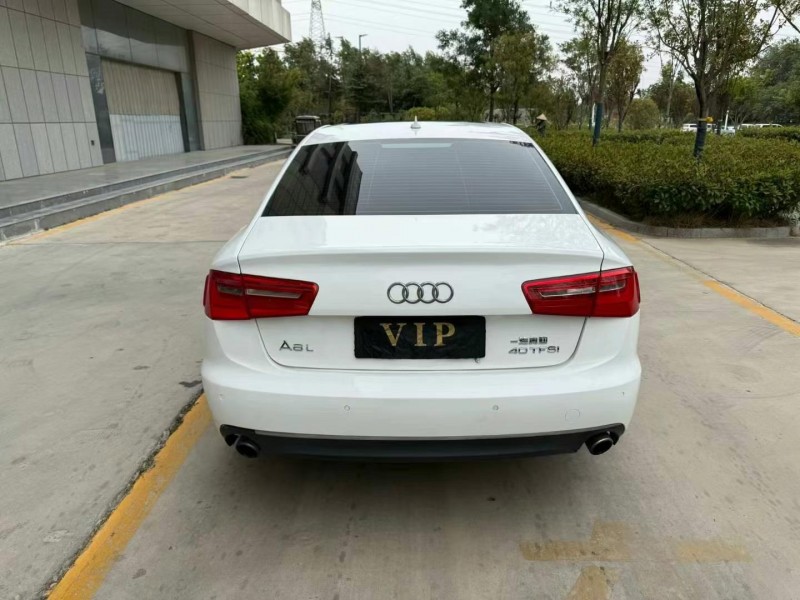 济宁14年奥迪A6L9