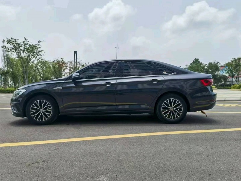 宿州20年大众速腾6