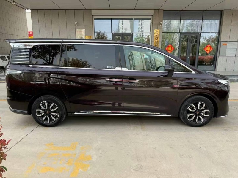 濟南24年紅旗HQ98