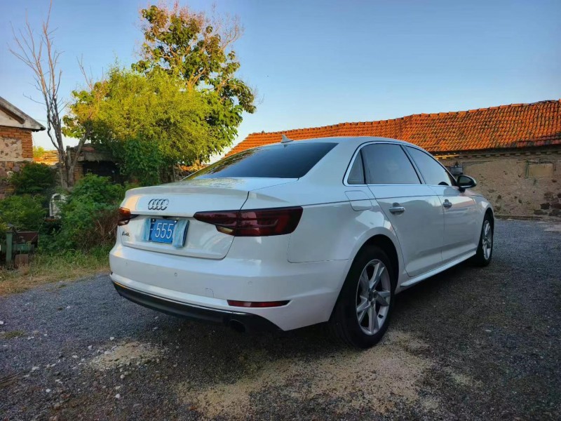 青岛17年奥迪A4L5