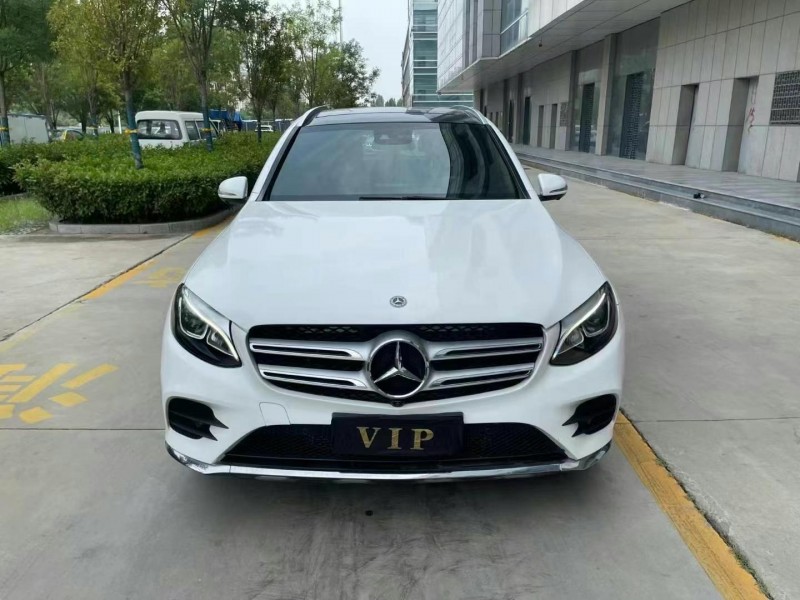 枣庄19年奔驰GLC1