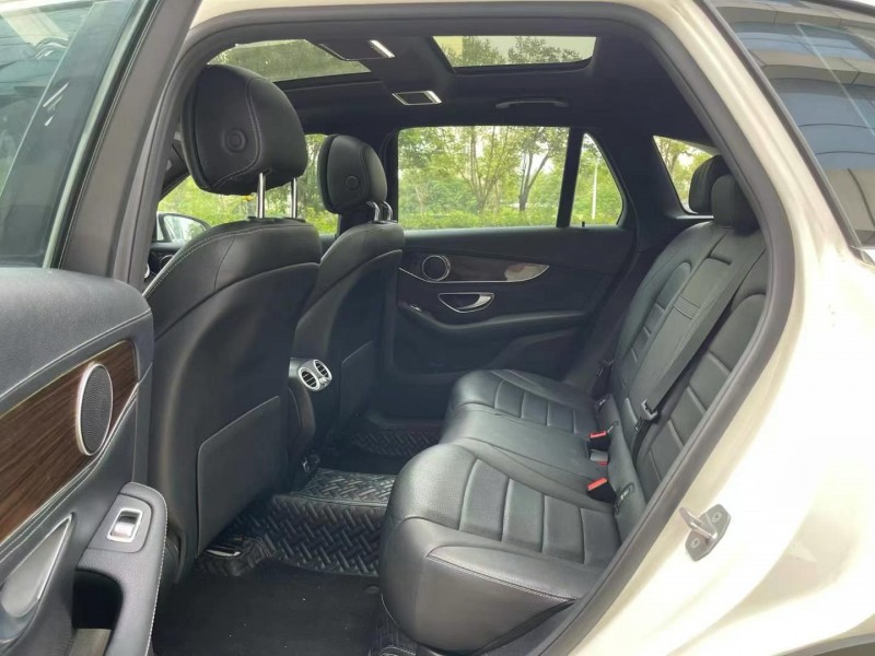 枣庄19年奔驰GLC6