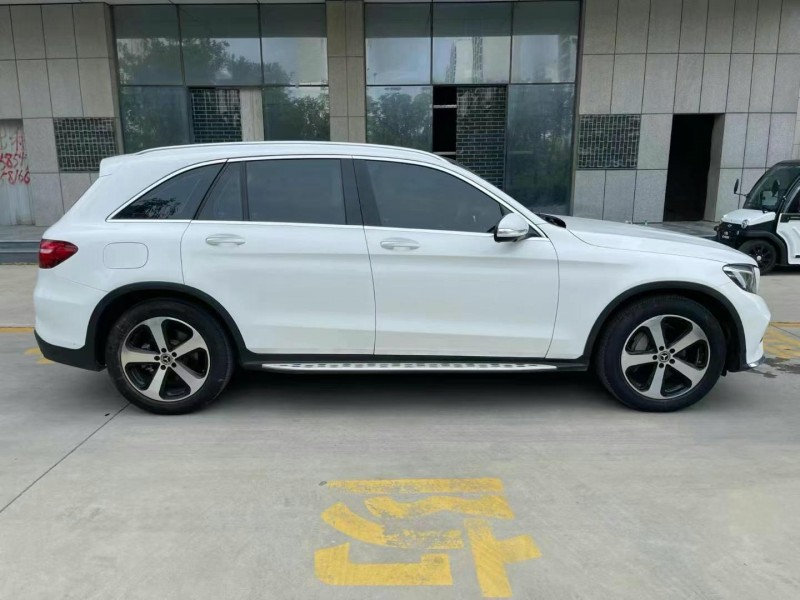 枣庄19年奔驰GLC8