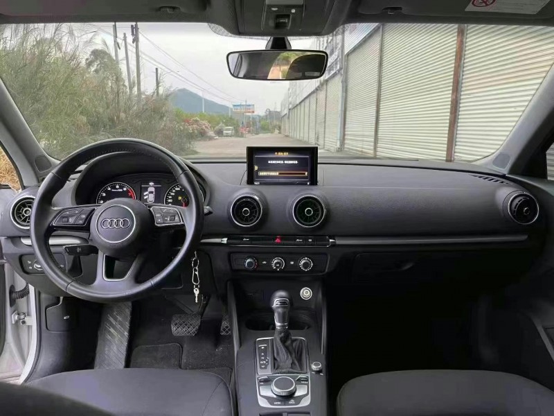 深圳21年奥迪A34