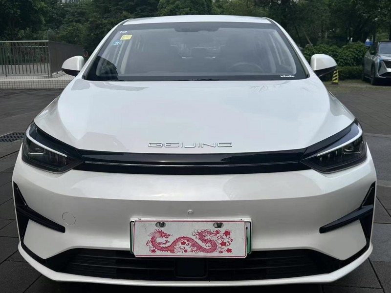 佛山25年北汽新能源EU系列1