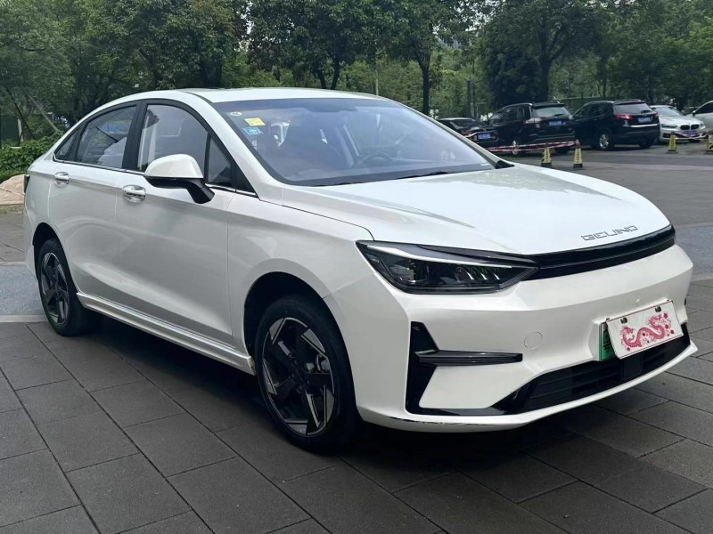 佛山25年北汽新能源EU系列2