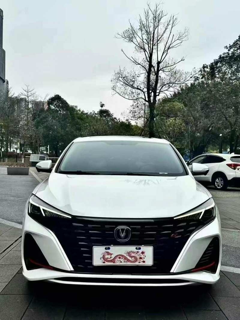 佛山23年长安汽车逸动1