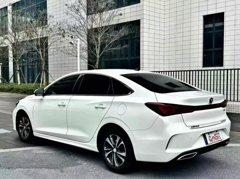 佛山23年长安汽车逸动5