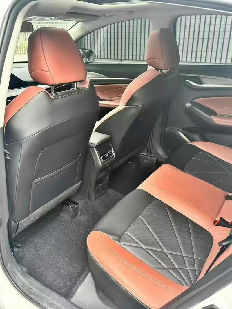 佛山23年长安汽车逸动8