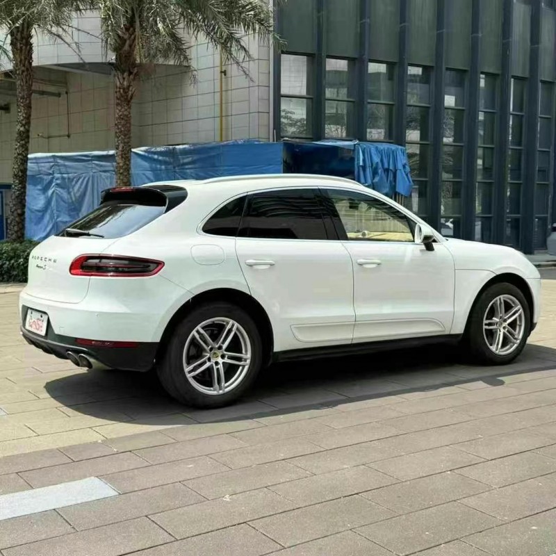 佛山15年保时捷Macan7