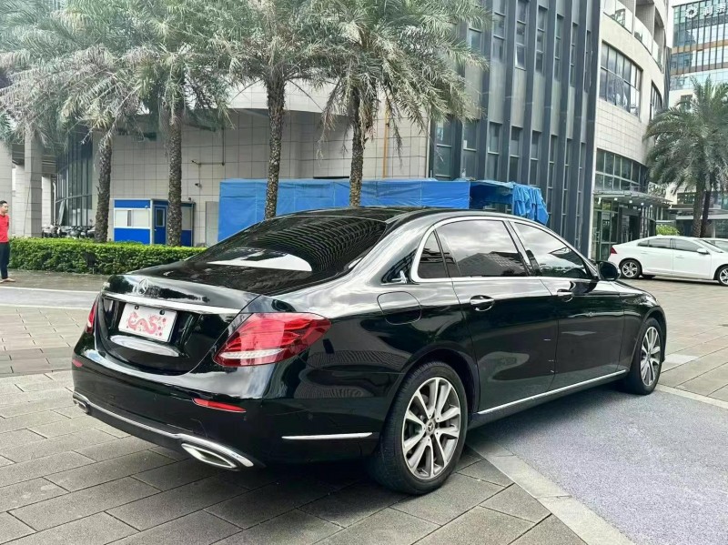 佛山19年奔驰E4
