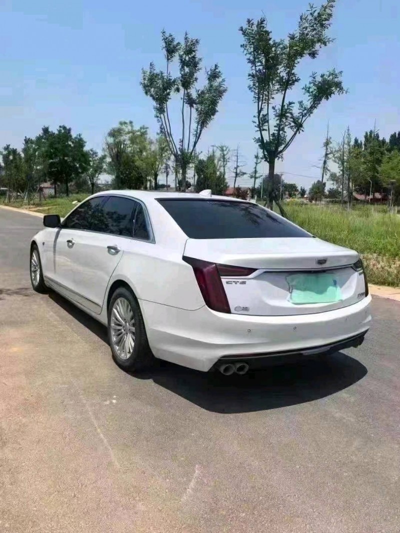 潍坊21年凯迪拉克CT62