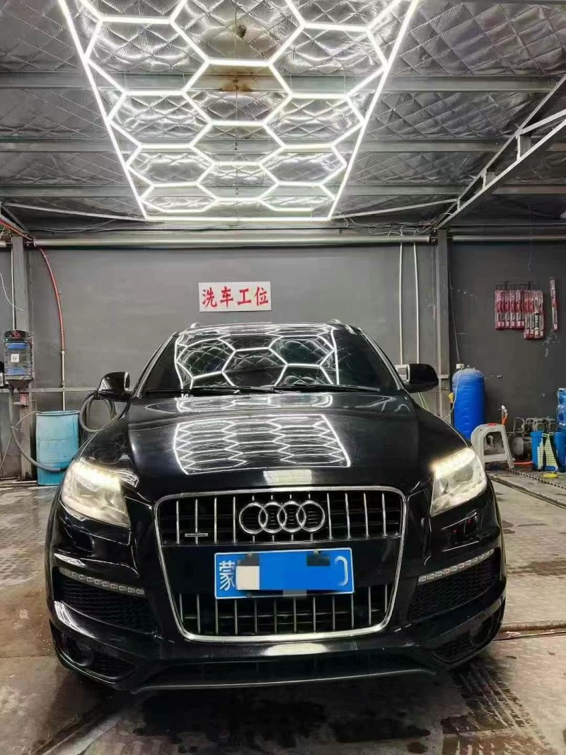 東營11年奧迪Q71