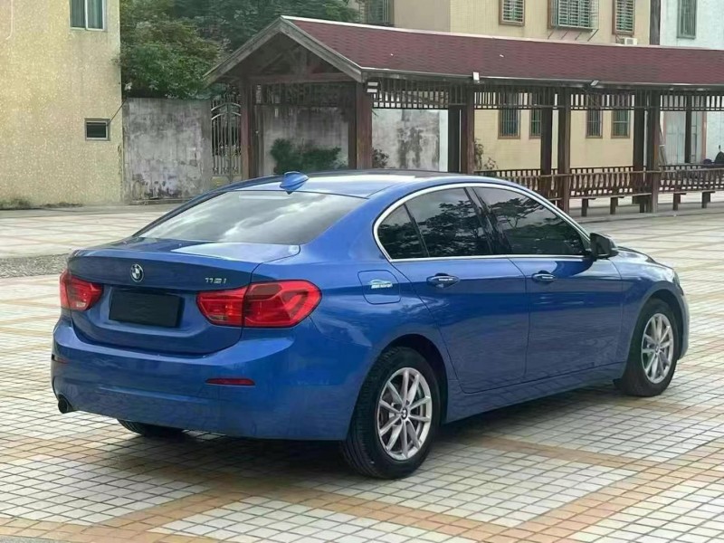 湛江17年宝马1系8