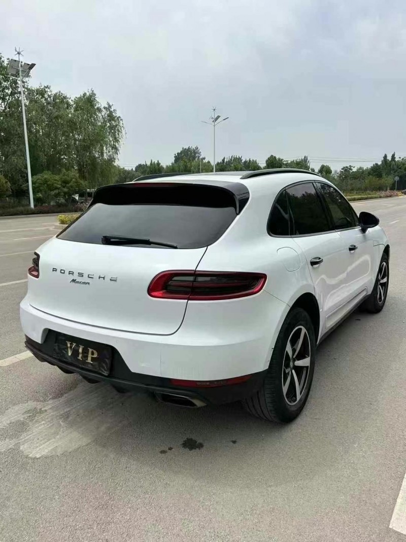 枣庄16年保时捷Macan9
