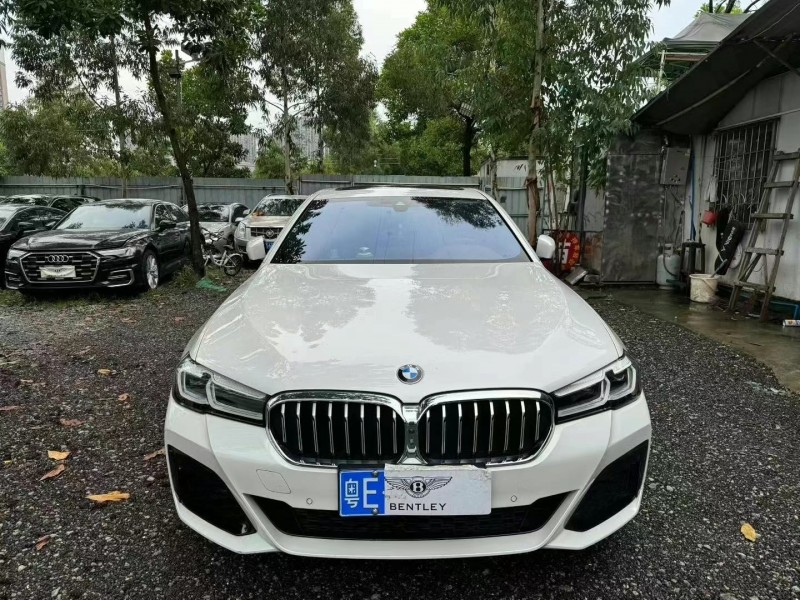 广州23年宝马5系1