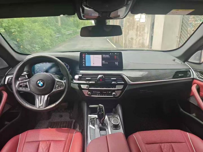 臺州22年寶馬5系8