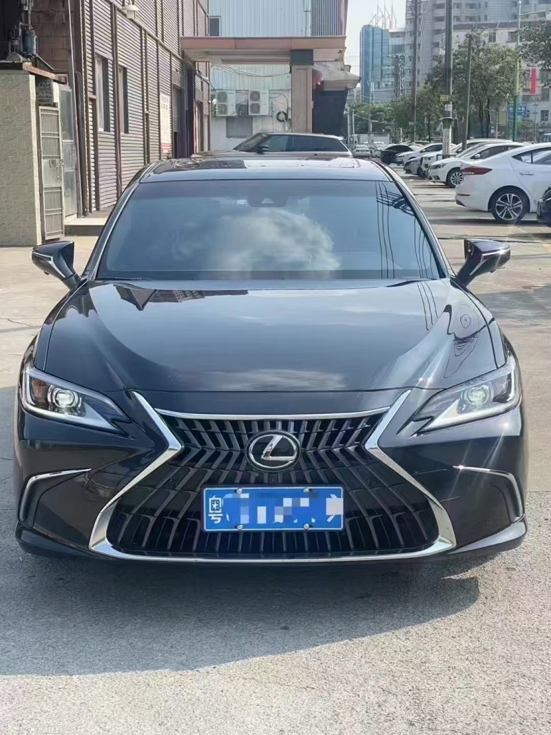 广州24年雷克萨斯ES1