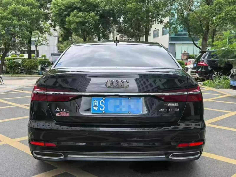 深圳21年奥迪A6L6