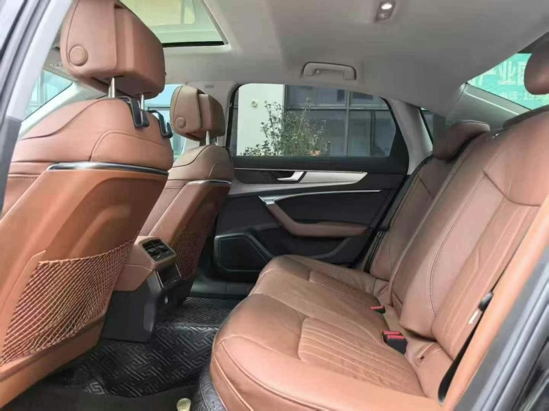 深圳21年奥迪A6L8