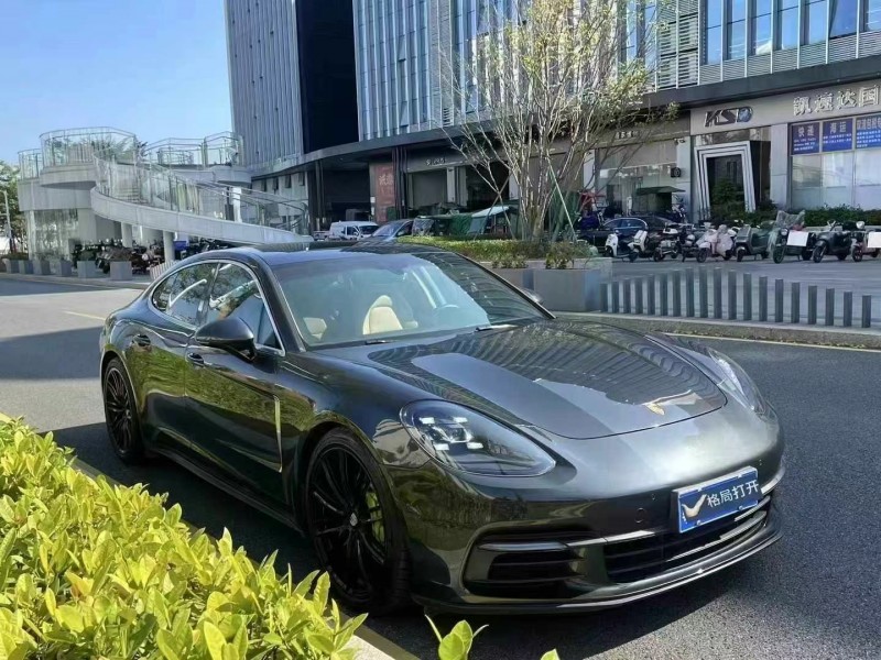 深圳17年保时捷帕拉梅拉2