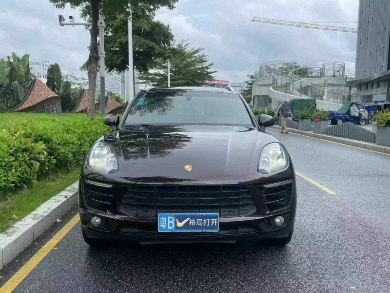 深圳16年保时捷Macan1