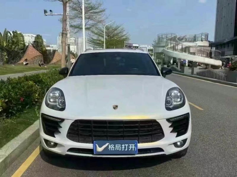 深圳17年保时捷Macan1