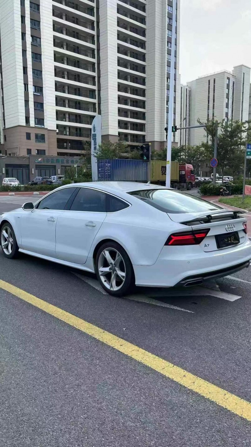 青岛18年奥迪A7L7