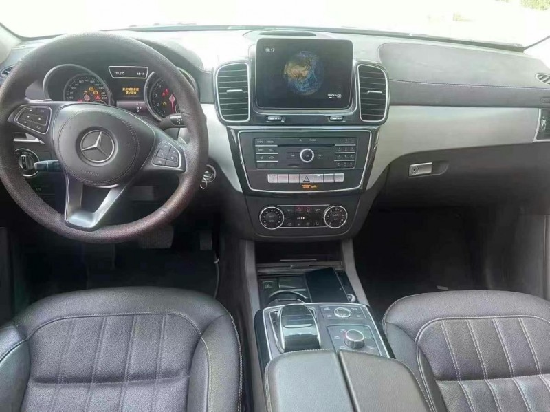 青岛17年奔驰GLS4