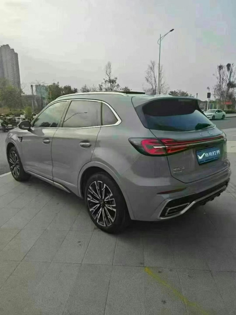 東莞23年紅旗HS58