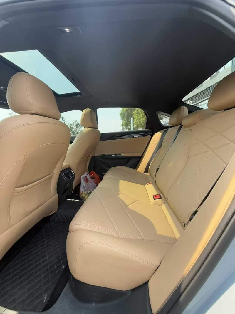 東莞25年吉利遠景6