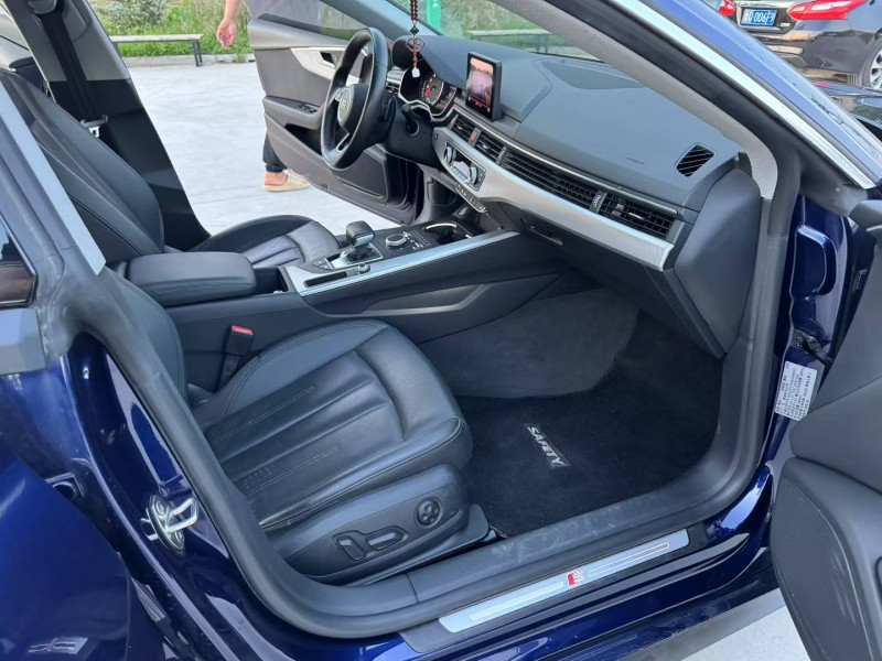 徐州19年奥迪A55