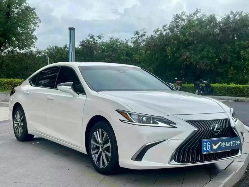 東莞19年雷克薩斯ES2