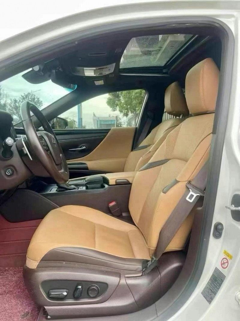 東莞19年雷克薩斯ES5