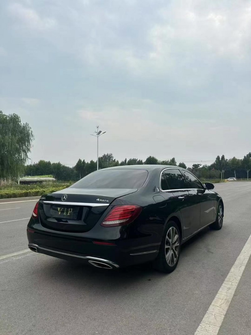 枣庄19年奔驰E8