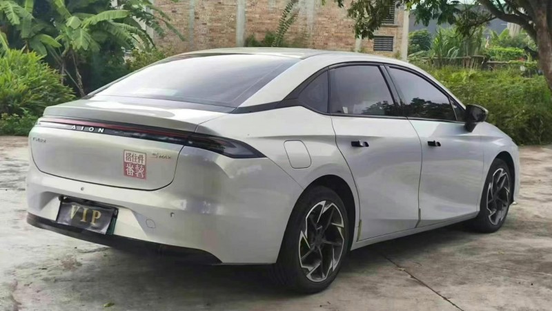 深圳24年傳祺埃安S7