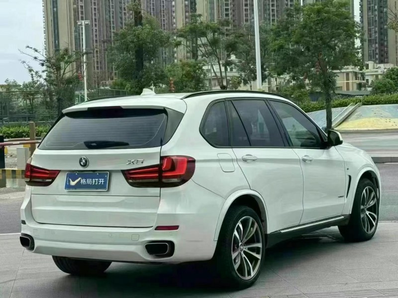 广州17年宝马X57