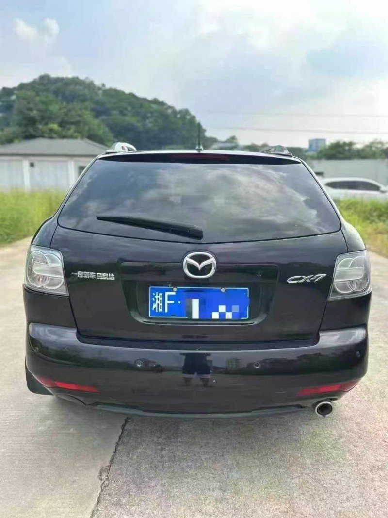 深圳15年馬自達CX-79