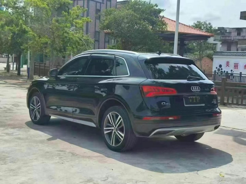 汕头20年奥迪Q57