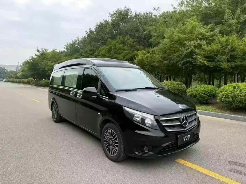 盐城20年奔驰多士星3