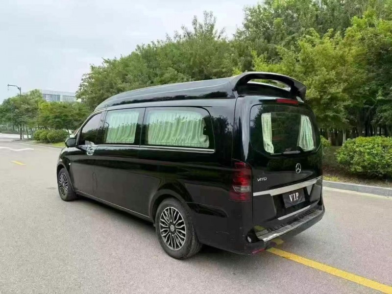 盐城20年奔驰多士星9